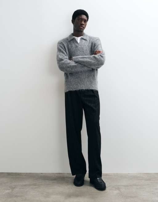 ASOS DESIGN premium oversized stickad mohairtröja med sprund i halsen i grått, 2 av 5