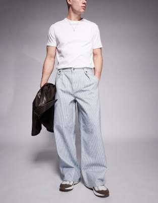 ASOS DESIGN ASOS DESIGN premium pleated pinstripe trouser in navy