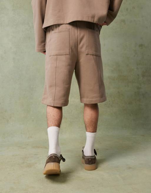 ASOS DESIGN premium smart bermuda shorts in 400gsms in brown (Part of a set), 3 of 5