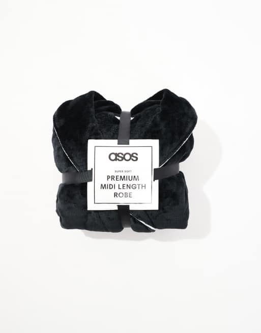ASOS DESIGN – Premium – Svart halvlång morgonrock i supermjuk fleece, 5 av 5