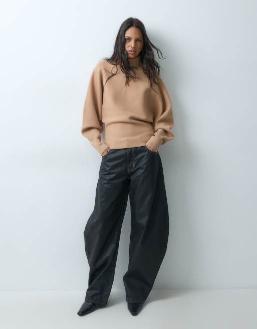 ASOS DESIGN premium sweter z golfem i rękawami batwing w kolorze camel, 4 z 5