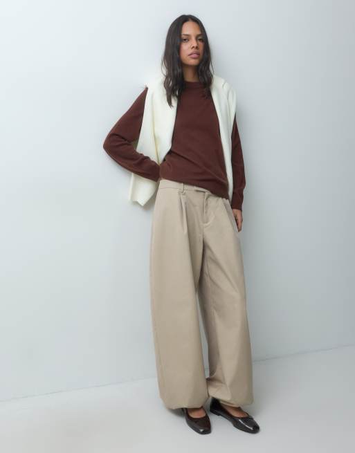 ASOS DESIGN premium sweter z okrągłym dekoltem z 100% wełny merynosów w kolorze czekoladowym, 2 z 4