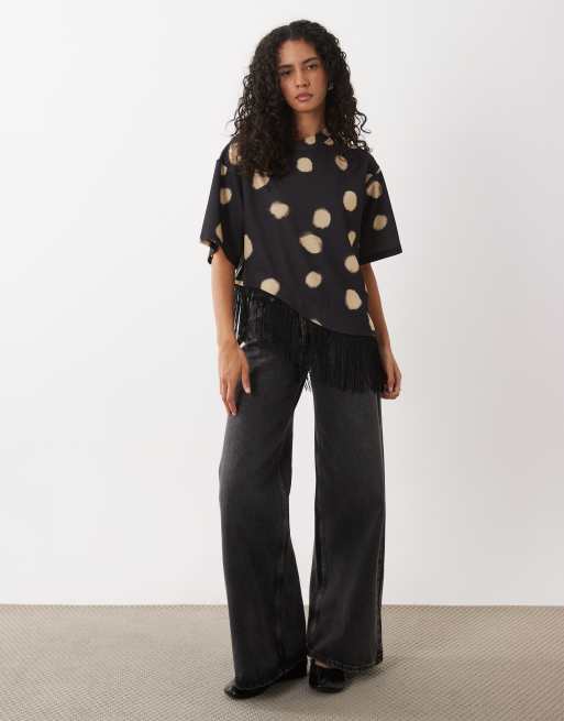 ASOS DESIGN premium t-shirt oversize asimmetrica con frange e stampa a pois, 4 di 4