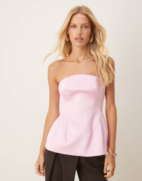ASOS DESIGN – Premium – Trägerloses, strukturiertes Satin-Oberteil in Rosa mit Schößchensaum - view 1