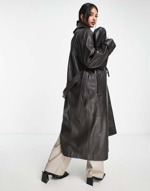 ASOS DESIGN - Premium - Trenchcoat van echt leer in bruin, 2 van 4