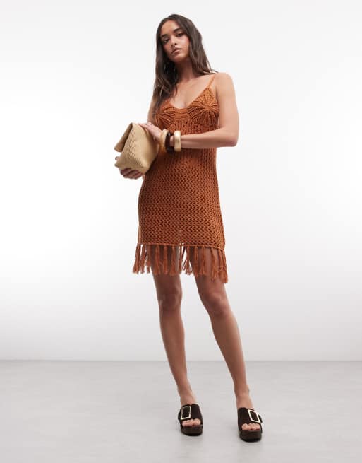 ASOS DESIGN - Premium - Vestido midi color óxido con flecos de croché cosido a mano, 2 de 4