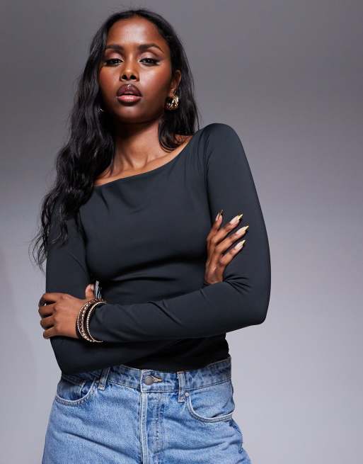 ASOS DESIGN - Premium - Vormgevende top met boothals en lange mouwen in zwart