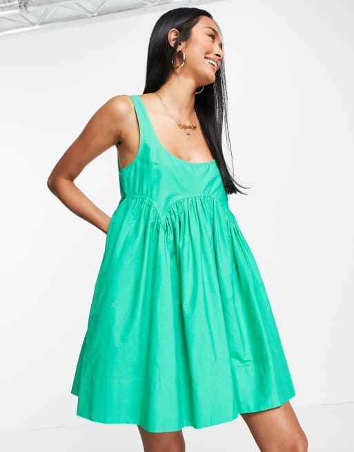 ASOS DESIGN - Prendisole a grembiule corto con scollo squadrato verde acceso
