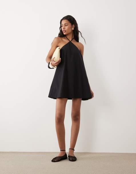 ASOS DESIGN - Prendisole corto svasato allacciato al collo in popeline nero - view 1