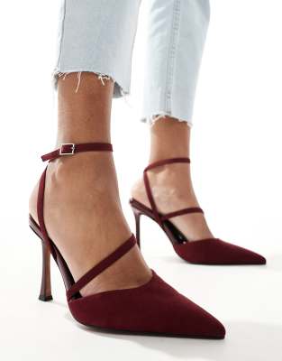 Present high heeled shoes in burgundy-Red