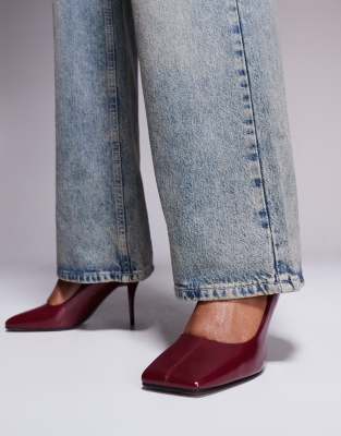 ASOS DESIGN - Presley - Pumps in Burgunderrot mit eckiger Zehenpartie