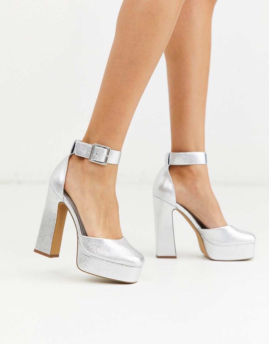 ASOS DESIGN – Presta – Silverfärgade skor med hög fyrkantig klack