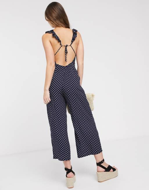 ASOS DESIGN – Prickig culotte-jumpsuit med omlott, volang och smala axelband, 2 av 4