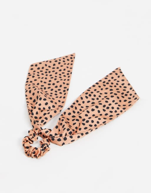 ASOS DESIGN – Prickig hårsjal