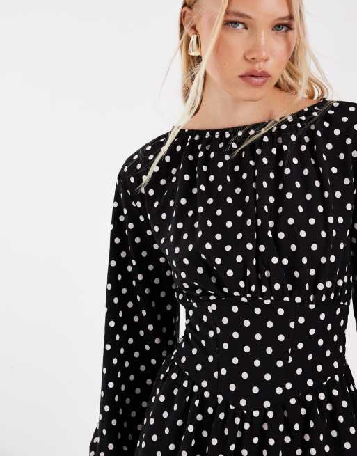 ASOS DESIGN prickig playsuit med markerad midja i svart och vitt, 4 av 4