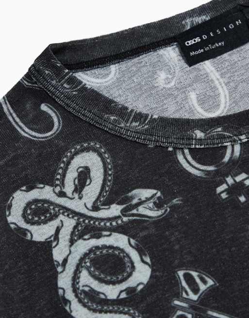 ASOS DESIGN – PRIDE Genderless – Svart mönstrad T-shirt av mesh i baby-design, 2 av 5