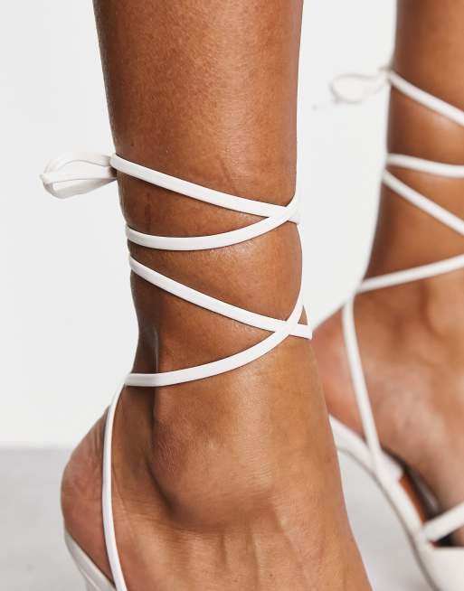ASOS DESIGN - Pride - Højhælede sko med bindebånd om benet i hvid, 3 af 4