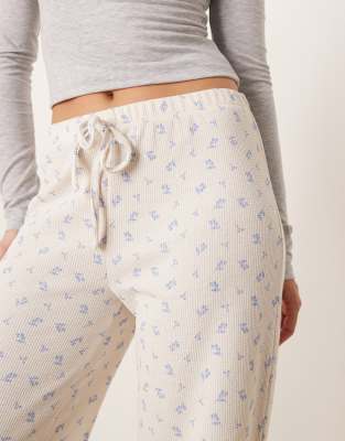 ASOS DESIGN printed ditsy waffle pants in cream | ASOS