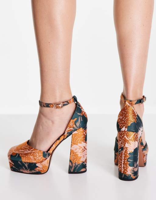 Scarpe con 2025 tacco asos