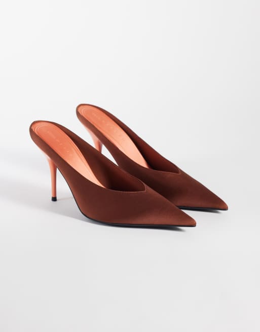 ASOS DESIGN Prism mules med stilettklack i taupe- och korallsatin, 2 av 4