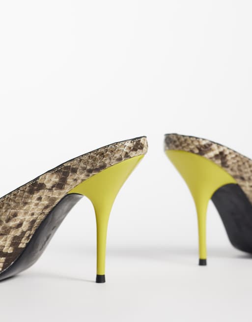 ASOS DESIGN Prism stilettklackade mules i orm och lime, 4 av 4