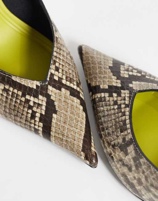 ASOS DESIGN Prism stiletto muiltjes met hoge hak in slangenprint en lime, 3 van 4