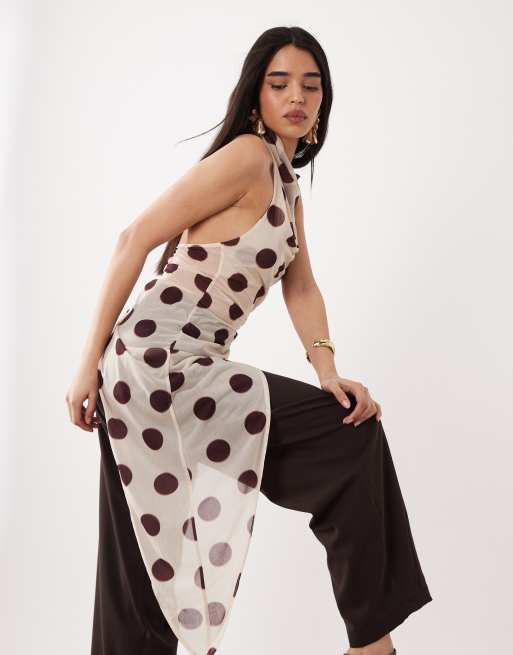 ASOS DESIGN – Prześwitujący drapowany top z dekoltem typu halter i asymetrycznym dołem w groszki, 2 z 4