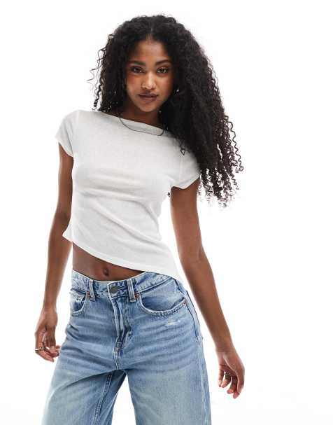 ASOS DESIGN – Prześwitujący top z krótkim rękawem i asymetrycznym dołem w kolorze kości słoniowej - view 1