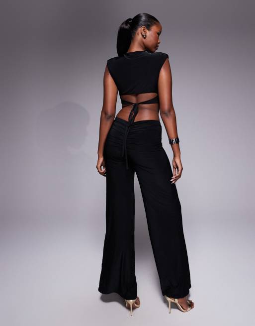 ASOS DESIGN – Przylegający czarny kombinezon z wycięciem, 3 z 4
