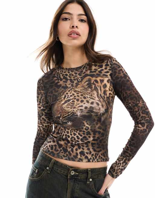 ASOS DESIGN – Przylegający siateczkowy T-shirt z długimi rękawami z nadrukiem lamparta