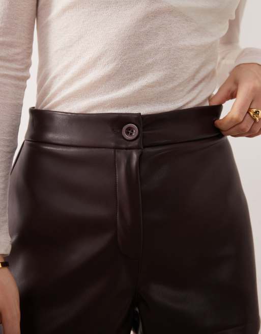 ASOS DESIGN pu mid rise shorts in chocolate brown, 3 of 5