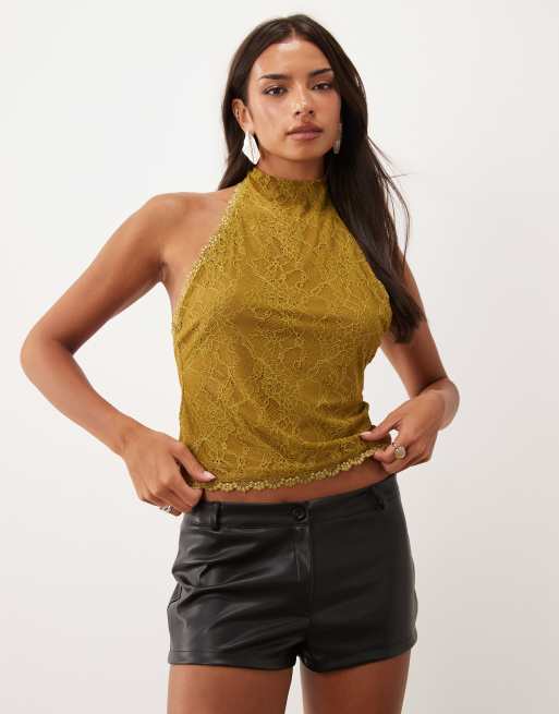 ASOS DESIGN PU Mini-Shorts mit niedriger Leibhöhe in Schwarz, 2 von 5