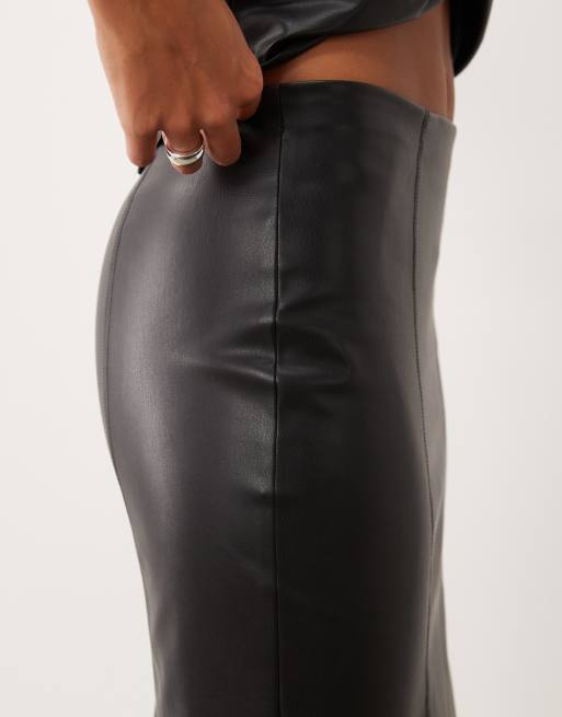 ASOS DESIGN PU pencil skirt in black, 5 of 5