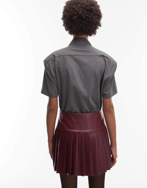 ASOS DESIGN PU pleated mini skirt in burgundy, 5 of 5