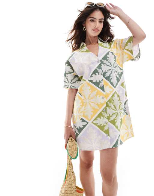 ASOS DESIGN – Pudełkowa sukienka koszulowa mini z krótkimi rękawami w kafelkowy wzór z materiału o fakturze lnu
