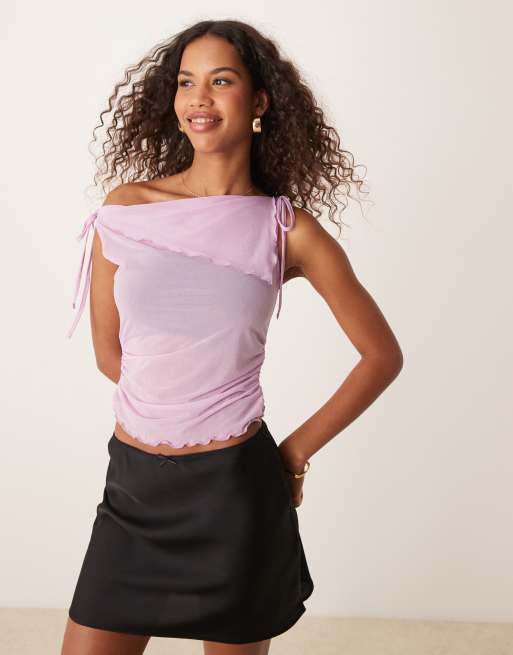 ASOS DESIGN – Pudroworóżowy siateczkowy top z wiązaniem na ramionach, drapowaniem i marszczeniem po bokach