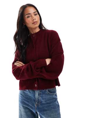 puff sleeve crew neck cardigan in burgundy-Red