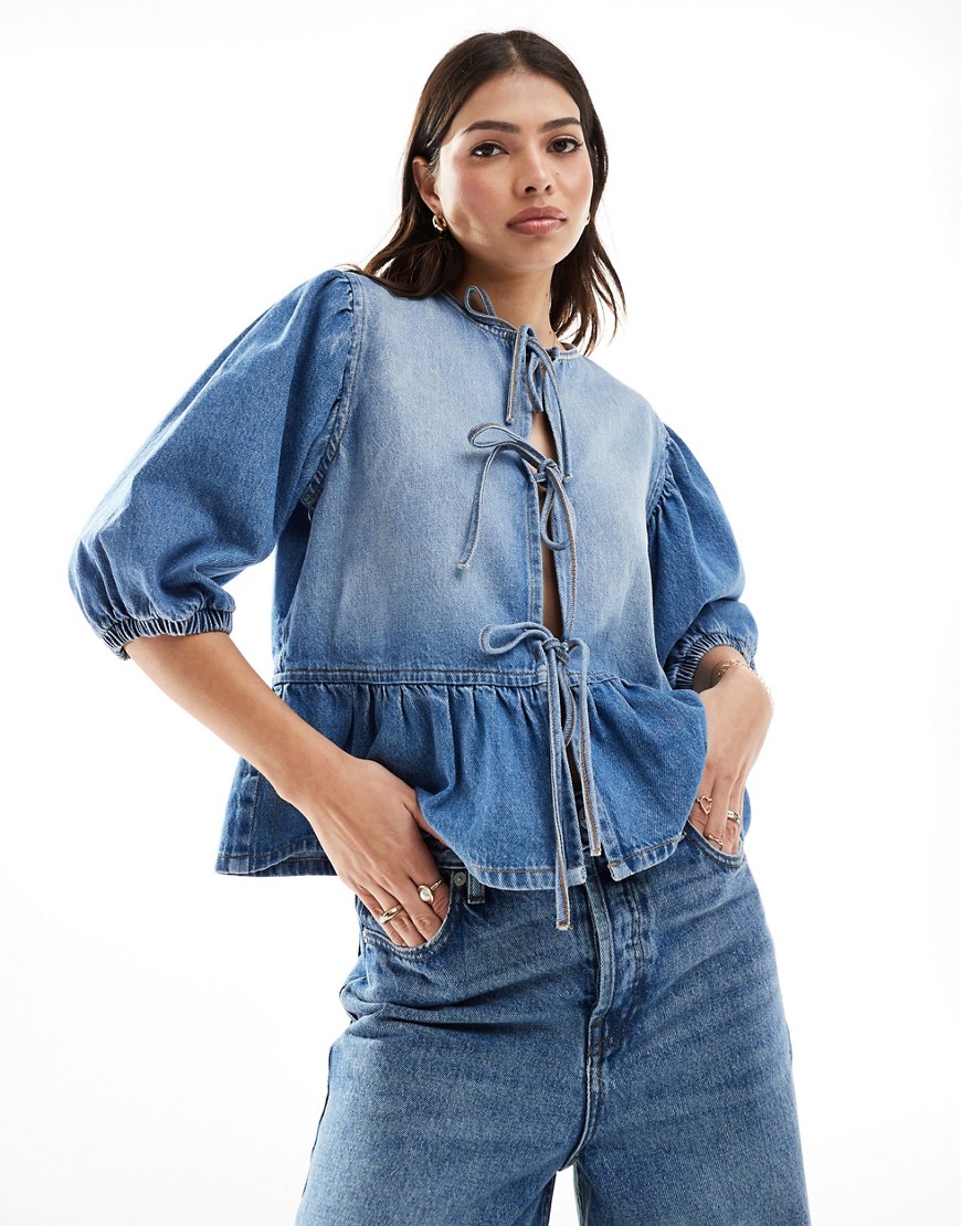 ASOS DESIGN puff sleeve denim blouse with tie front-Blue