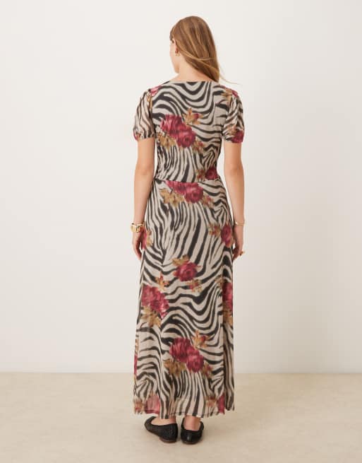 ASOS DESIGN puff sleeve mid tea dress in animal floral print, 4 of 4
