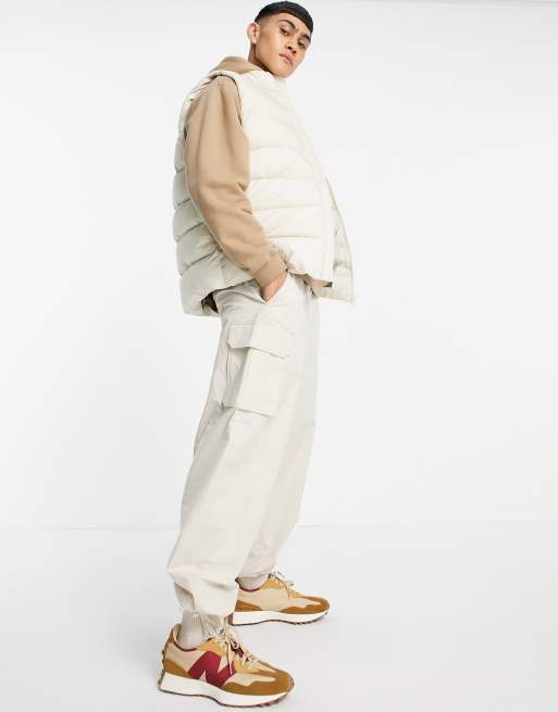 ASOS DESIGN puffer gilet with contrast lining in ecru, 3 of 4