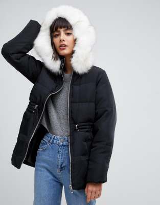 puffer jacket with fur hood black