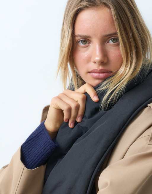 ASOS DESIGN puffer sjaal in zwart, 3 van 4