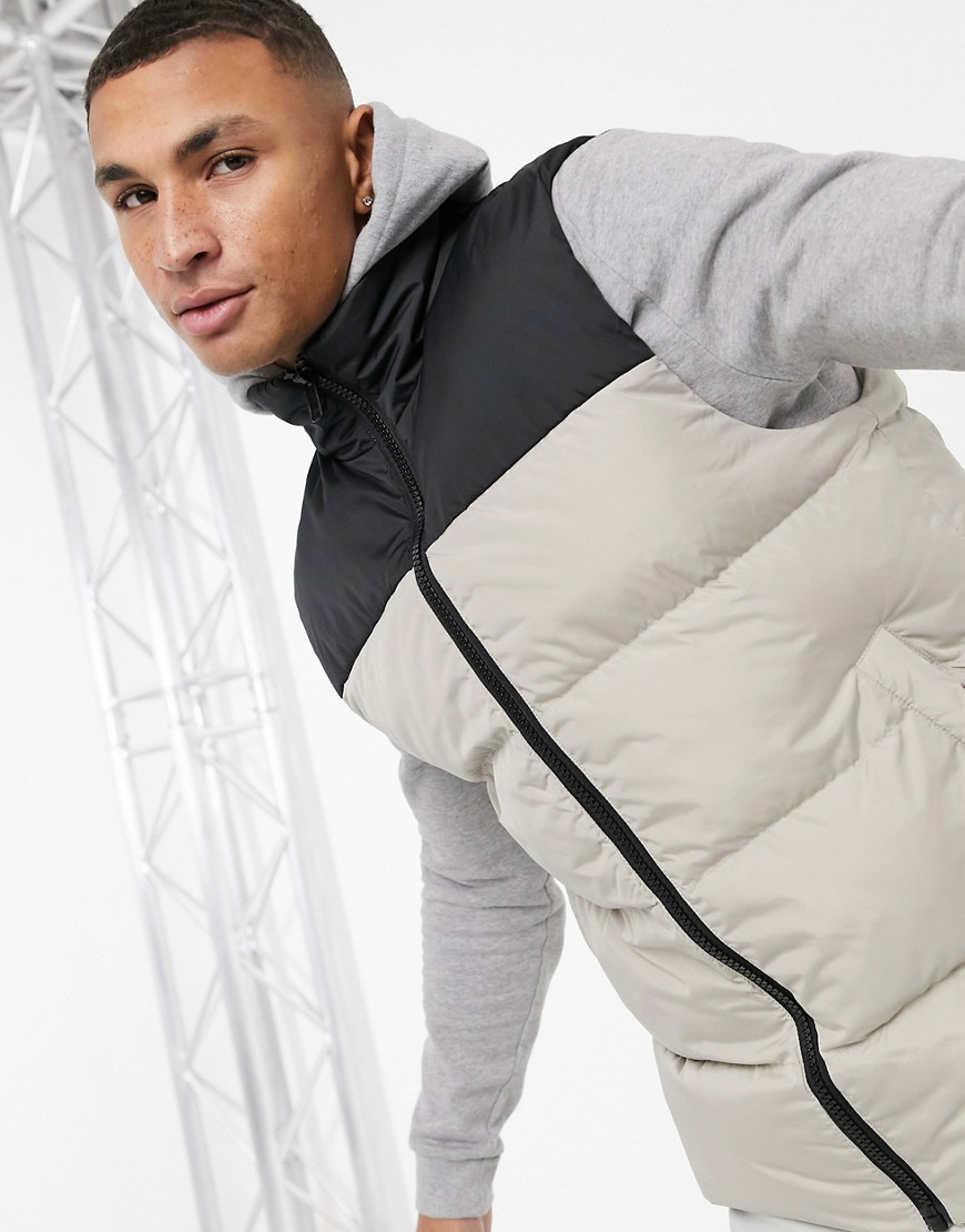 ASOS DESIGN puffer vest in cream with contrast panel-White