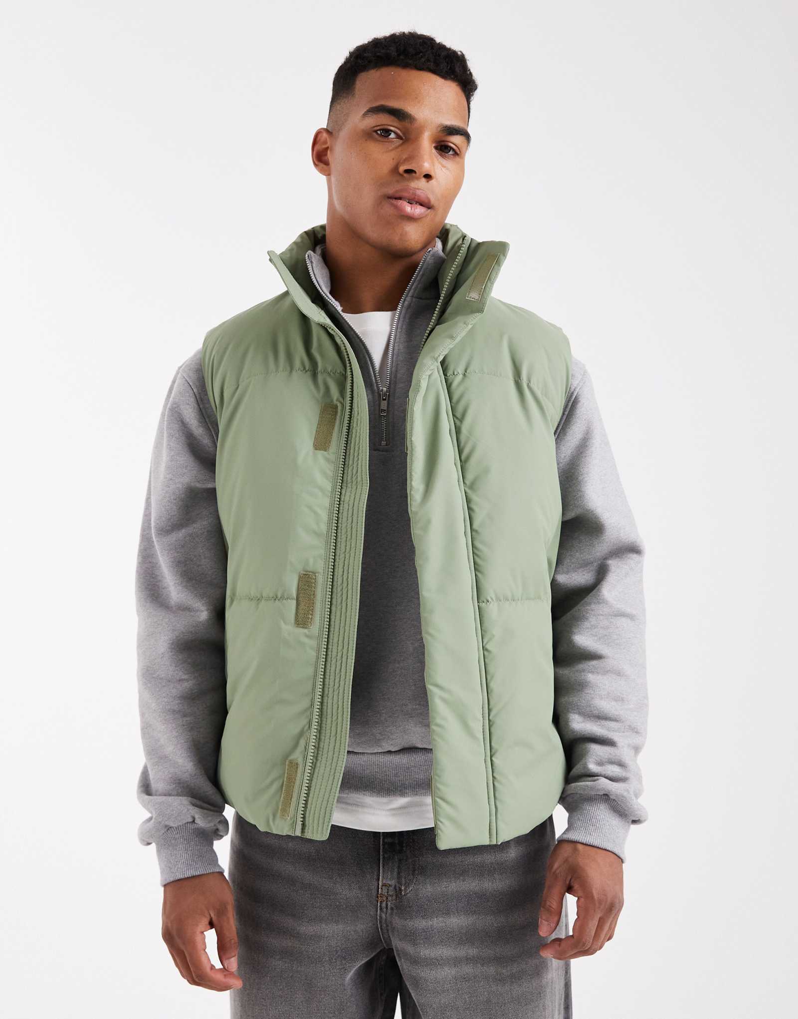 ДИЗАЙНЕРСКИЙ пуховик ASOS темно-зеленого цвета