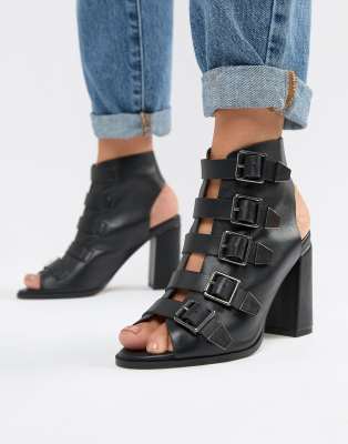 sam edelman kinzey pointy toe bootie