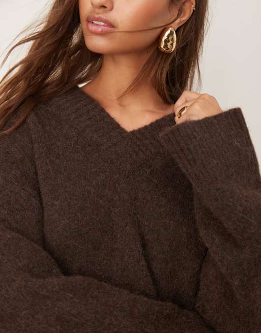 ASOS DESIGN - Pull à col V en laine d'alpaga mélangée - Marron, 3 de 4