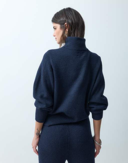 ASOS DESIGN pull cintré à col montant en laine bleu marine, 4 de 4