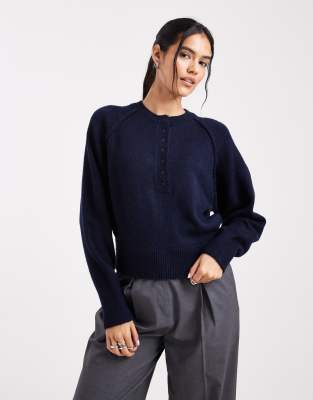 ASOS DESIGN - Pull en maille à col boutonné et manches longues - Marine-Bleu marine