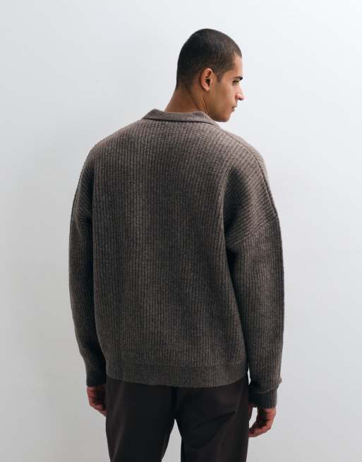 ASOS DESIGN pull en maille oversize en mélange de laine côtelé à col fendu marron chiné, 4 de 5