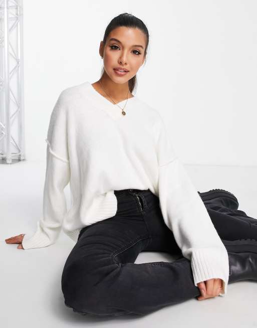 ASOS DESIGN - Pull épais col V - Crème